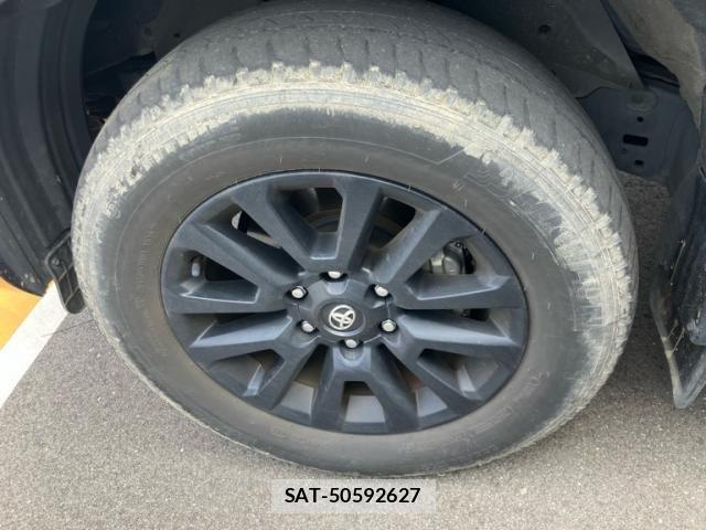 Toyota LAND CRUISER PRADO 2022-11 7617456-27