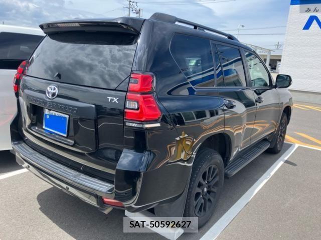 Toyota LAND CRUISER PRADO 2022-11 7617456-6