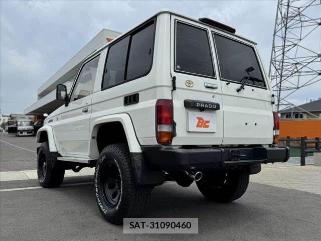 Toyota LAND CRUISER PRADO 1994-04 7617481-12
