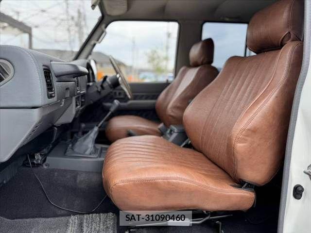 Toyota LAND CRUISER PRADO 1994-04 7617481-16
