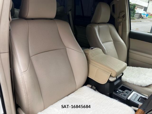 Toyota LAND CRUISER PRADO 2019-11 7617454-12