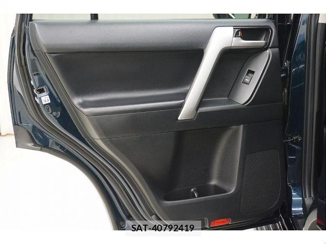 Toyota LAND CRUISER PRADO 2021-01 7617455-14
