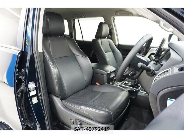 Toyota LAND CRUISER PRADO 2021-01 7617455-6