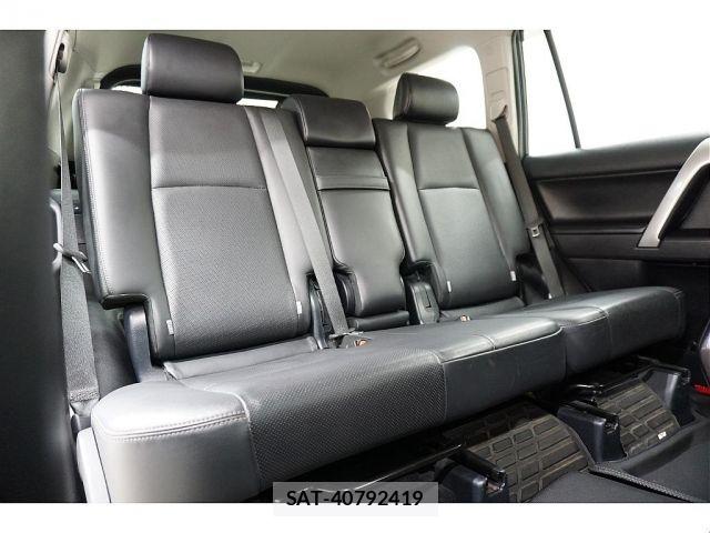 Toyota LAND CRUISER PRADO 2021-01 7617455-7