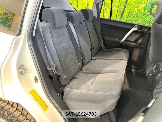 Toyota LAND CRUISER PRADO 2016-07 7617480-8