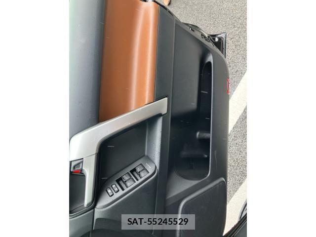 Toyota LAND CRUISER PRADO 2021-12 7617470-12