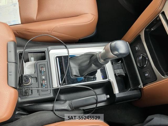Toyota LAND CRUISER PRADO 2021-12 7617470-16