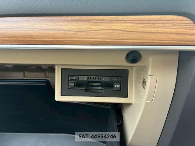 Toyota LAND CRUISER PRADO 2022-09 7617462-9