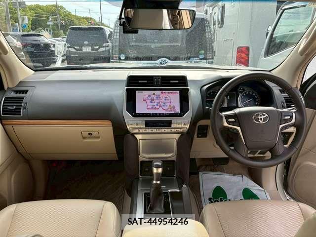Toyota LAND CRUISER PRADO 2022-09 7617462-10