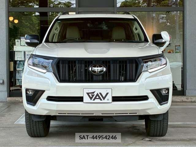 Toyota LAND CRUISER PRADO 2022-09 7617462-6
