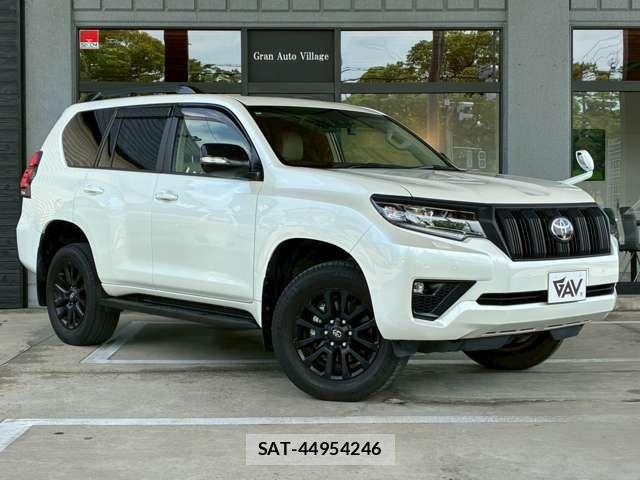 Toyota LAND CRUISER PRADO 2022-09 7617462-7