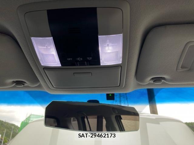 Toyota LAND CRUISER PRADO 2017-06 7617482-23