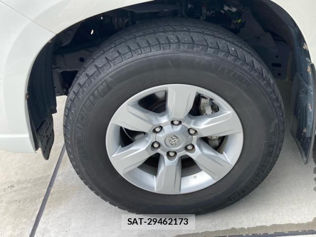 Toyota LAND CRUISER PRADO 2017-06 7617482-4