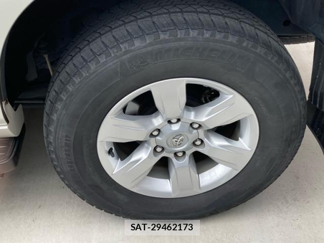 Toyota LAND CRUISER PRADO 2017-06 7617482-5