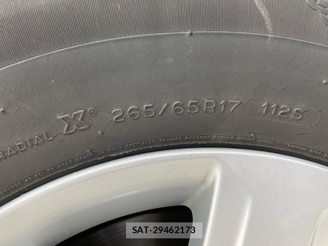 Toyota LAND CRUISER PRADO 2017-06 7617482-7