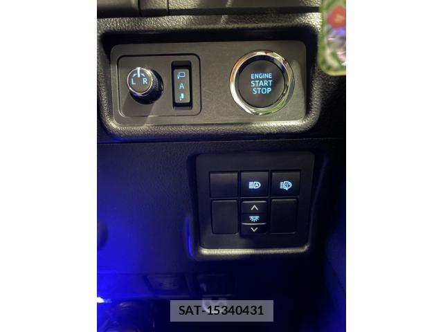 Toyota LAND CRUISER PRADO 2020-08 7724831-18
