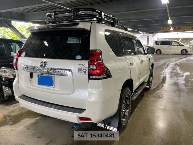 Toyota LAND CRUISER PRADO 2020-08 7724831-4