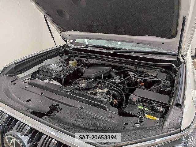 Toyota LAND CRUISER PRADO 2020-03 7724857-17