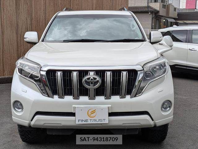 Toyota LAND CRUISER PRADO 2014-09 7724865-17