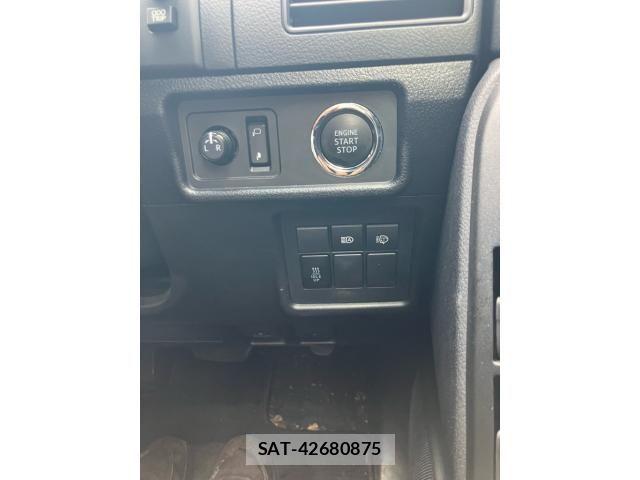 Toyota LAND CRUISER PRADO 2018-09 7724854-16
