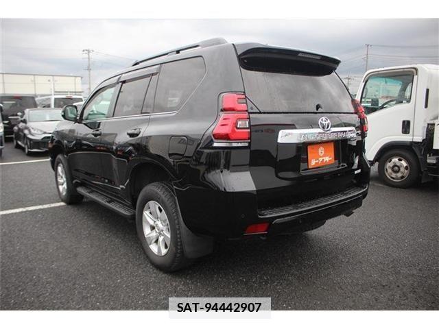 Toyota LAND CRUISER PRADO 2018-05 7724825-13