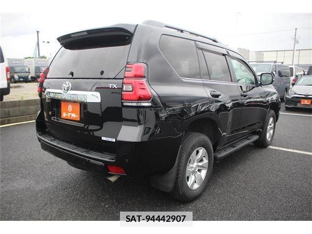 Toyota LAND CRUISER PRADO 2018-05 7724825-15