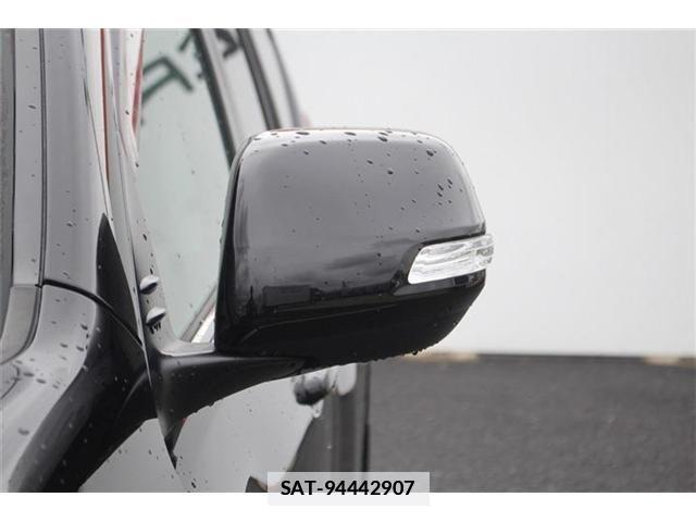 Toyota LAND CRUISER PRADO 2018-05 7724825-27