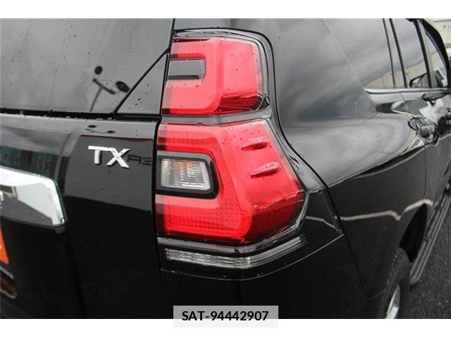Toyota LAND CRUISER PRADO 2018-05 7724825-29