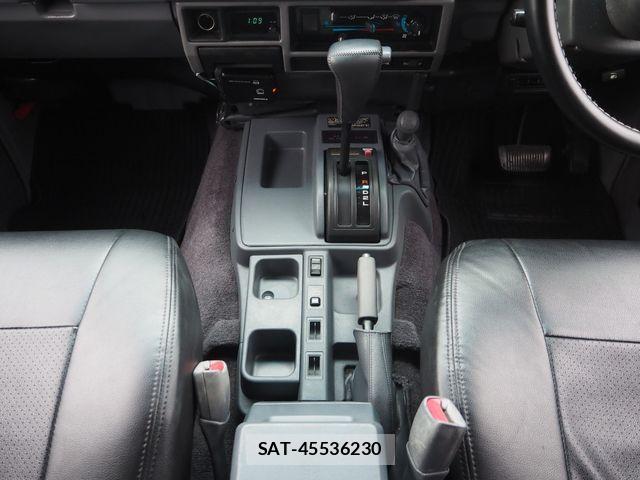 Toyota LAND CRUISER PRADO 1993-11 7724867-16