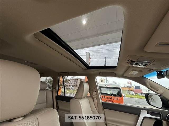 Toyota LAND CRUISER PRADO 2024-01 7724799-6