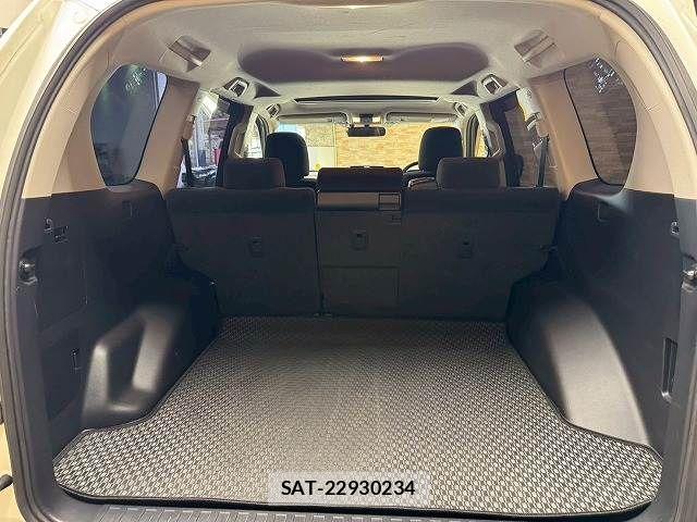 Toyota LAND CRUISER PRADO 2017-03 7786206-12