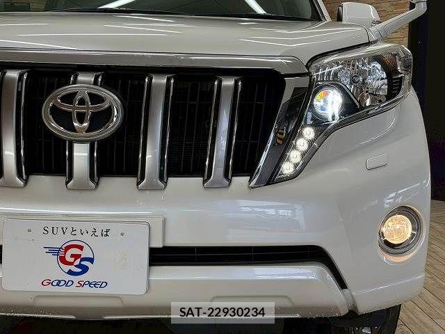 Toyota LAND CRUISER PRADO 2017-03 7786206-19