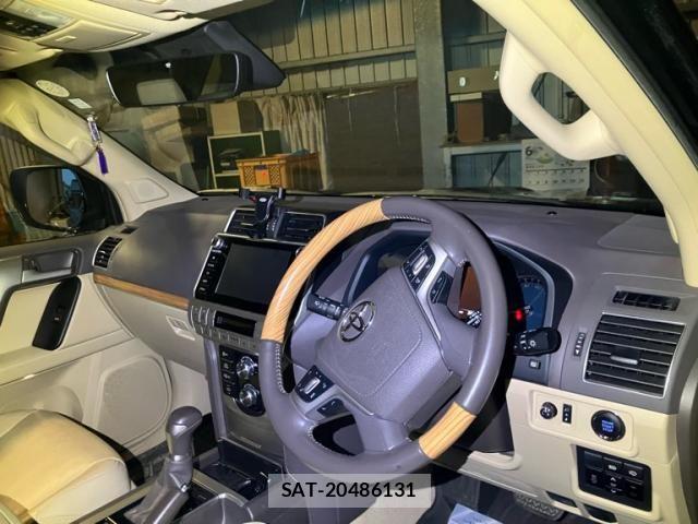 Toyota LAND CRUISER PRADO 2017-09 7786240-10