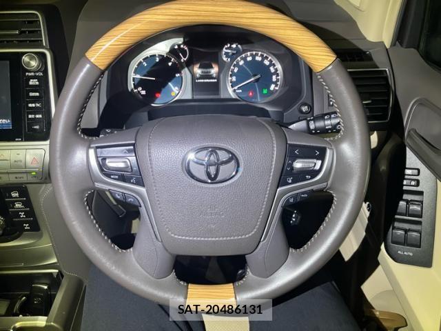 Toyota LAND CRUISER PRADO 2017-09 7786240-14