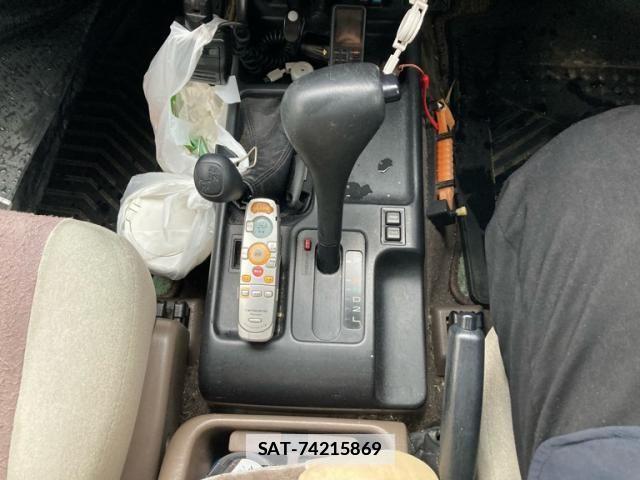 Toyota LAND CRUISER PRADO 2002-03 7786194-18