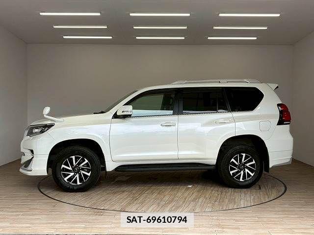 Toyota LAND CRUISER PRADO 2020-10 7786260-12