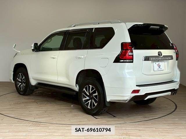 Toyota LAND CRUISER PRADO 2020-10 7786260-16
