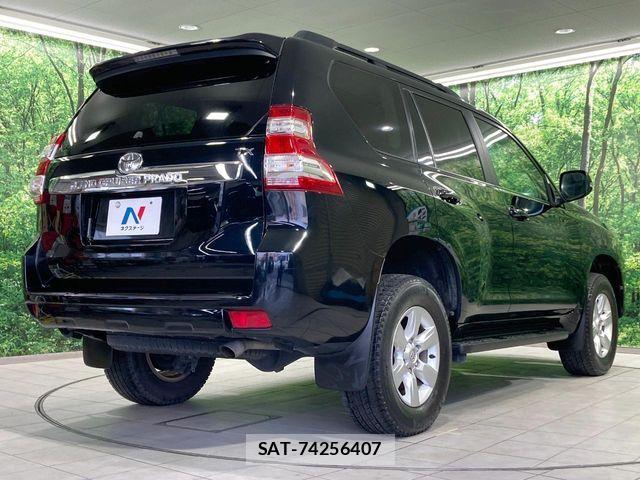 Toyota LAND CRUISER PRADO 2016-10 7877193-16