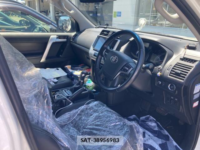 Toyota LAND CRUISER PRADO 2020-11 7877172-14