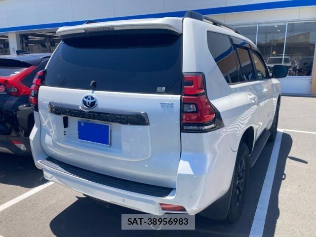 Toyota LAND CRUISER PRADO 2020-11 7877172-5