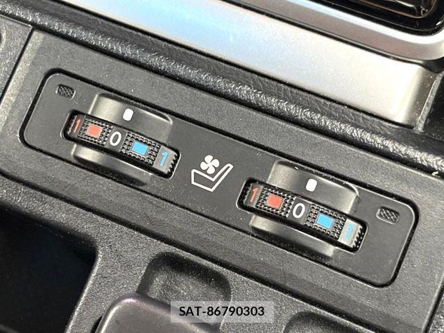 Toyota LAND CRUISER PRADO 2022-05 7877181-7