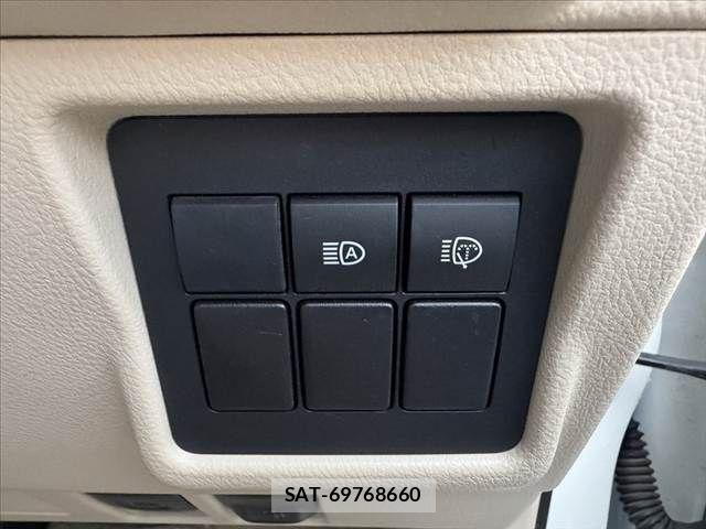 Toyota LAND CRUISER PRADO 2018-04 7877191-27