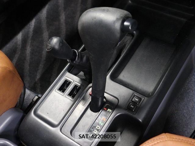 Toyota LAND CRUISER PRADO 2002-01 7877196-19
