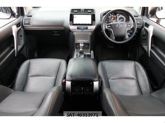 Toyota LAND CRUISER PRADO 2020-01 7877159-2