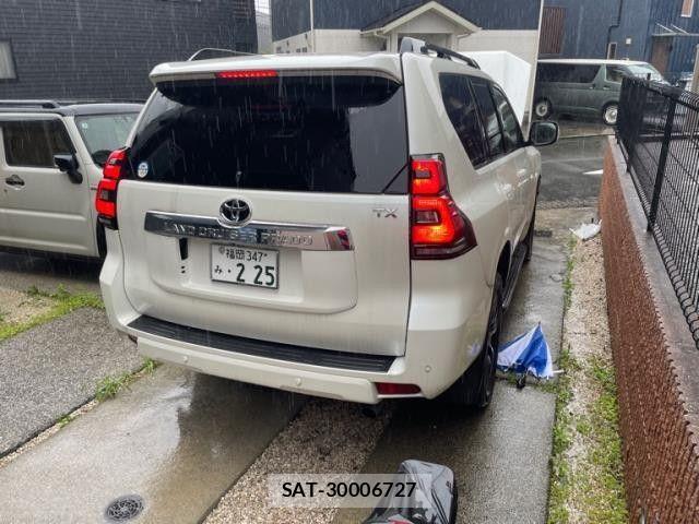 Toyota LAND CRUISER PRADO 2021-07 7877183-2