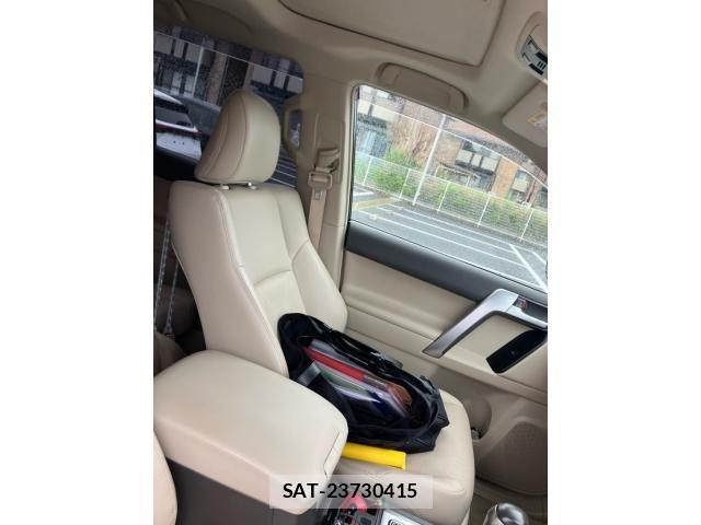 Toyota LAND CRUISER PRADO 2022-08 7877179-13