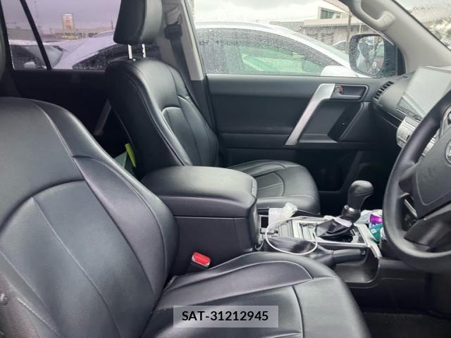 Toyota LAND CRUISER PRADO 2021-03 7877189-13