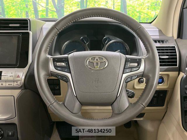 Toyota LAND CRUISER PRADO 2023-02 7877182-11