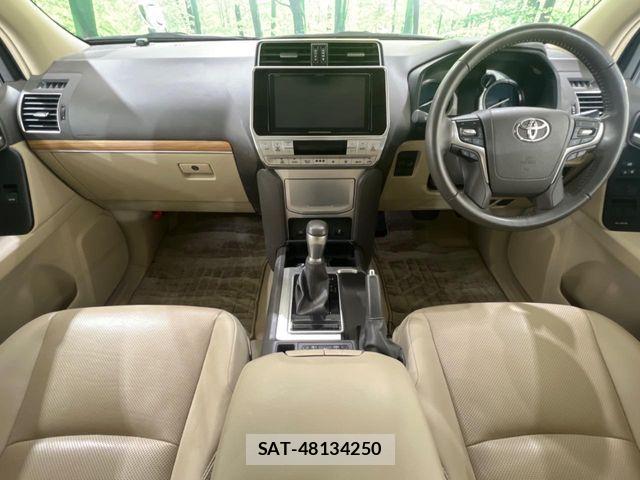 Toyota LAND CRUISER PRADO 2023-02 7877182-1