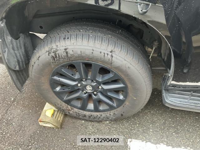 Toyota LAND CRUISER PRADO 2022-10 7877180-9